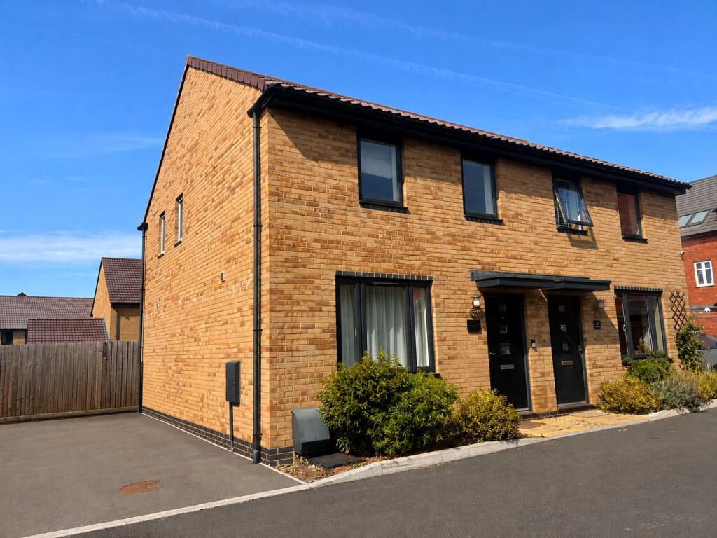 3 bed Semi Detached for rent in Engine Common. From Andrews Letting and Management - Winterbourne 3 bed Semi Detached for rent in Engine Common. From Andrews Letting and Management - Winterbourne