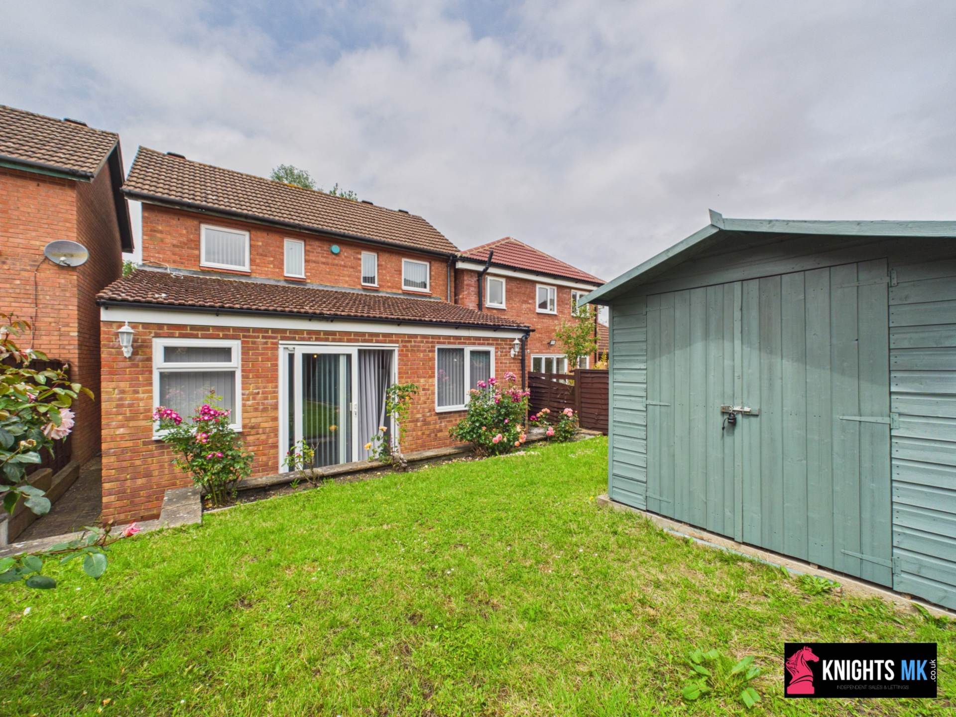 3 bed Semi Detached for rent in Milton Keynes. From Knights Lettings & Property Sales - Milton Keynes 3 bed Semi Detached for rent in Milton Keynes. From Knights Lettings & Property Sales - Milton Keynes