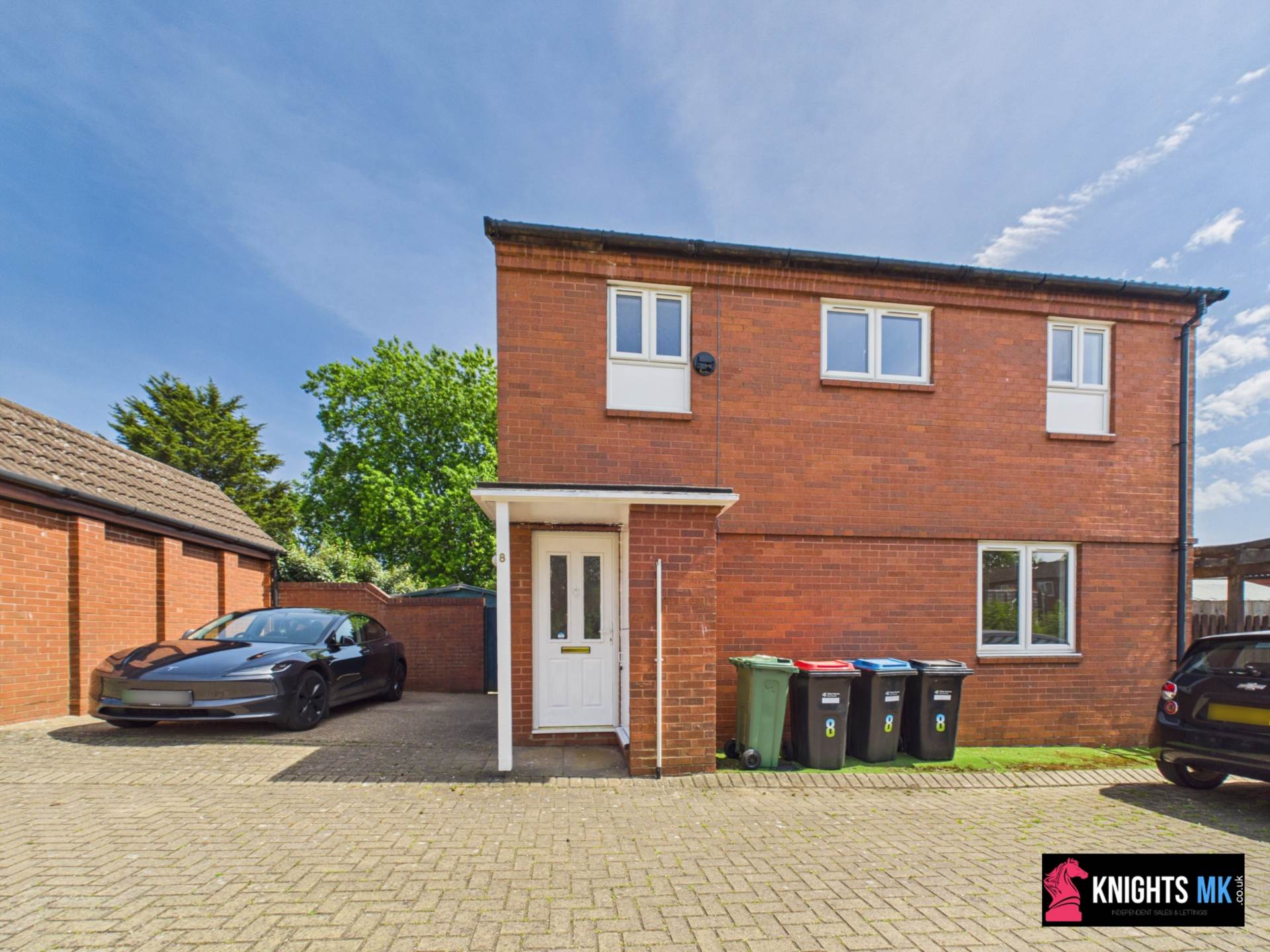 3 bed Detached for rent in Milton Keynes. From Knights Lettings & Property Sales - Milton Keynes