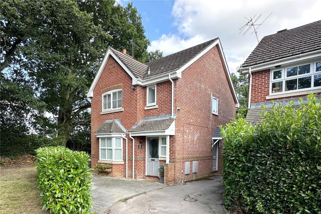 3 bed Detached for rent in Liss. From Winkworth - Petersfield