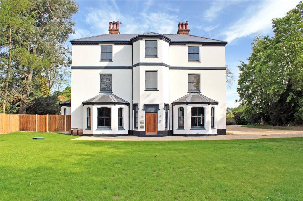 3 bed Penthouse for rent in Yelverton. From Winkworth - Poringland 3 bed Penthouse for rent in Yelverton. From Winkworth - Poringland