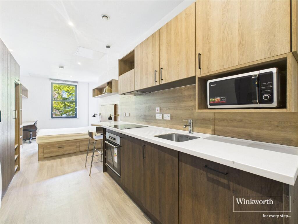 0 bed Studio for rent in Reading. From Winkworth - Reading