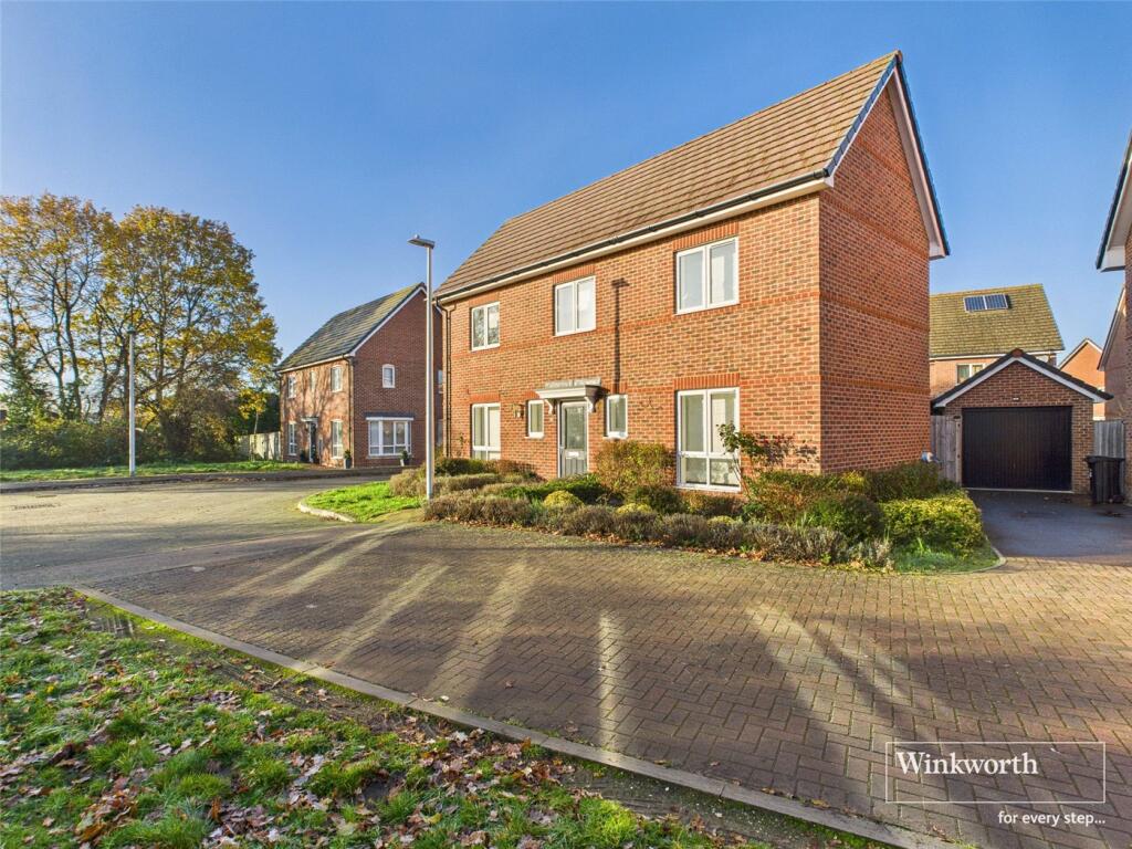 4 bed Detached for rent in Ryeish Green. From Winkworth - Reading