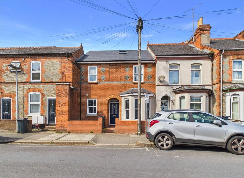 4 bed Detached for rent in Burghfield. From Winkworth - Reading 4 bed Detached for rent in Burghfield. From Winkworth - Reading