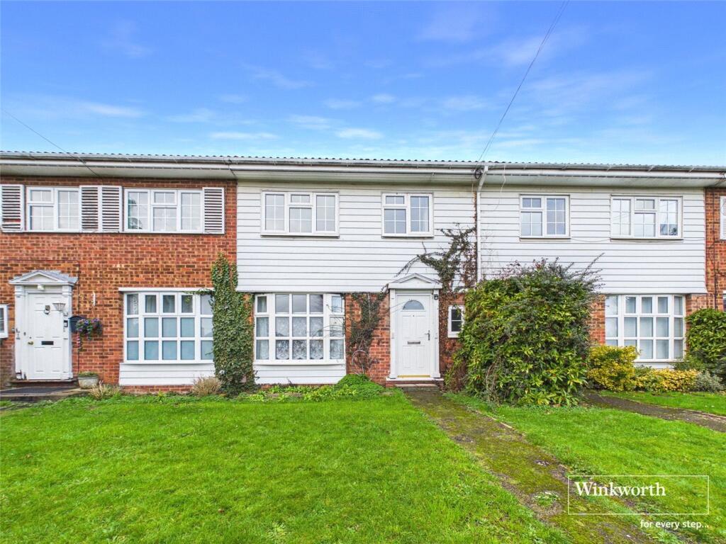3 bed Mid Terraced House for rent in Reading. From Winkworth - Reading