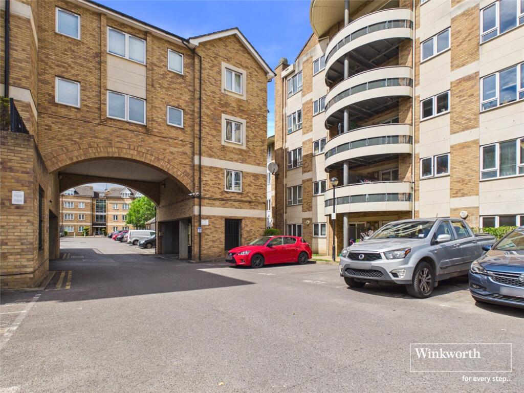 2 bed Apartment for rent in Burghfield. From Winkworth - Reading