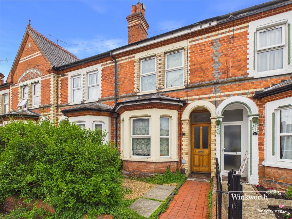 3 bed Mid Terraced House for rent in Reading. From Winkworth - Reading
