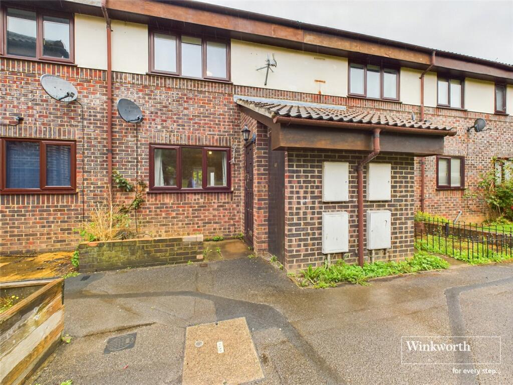2 bed Mid Terraced House for rent in Burghfield. From Winkworth - Reading