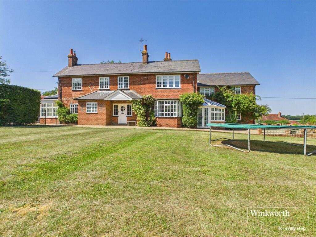 6 bed Detached for rent in Chalkhouse Green. From Winkworth - Reading 6 bed Detached for rent in Chalkhouse Green. From Winkworth - Reading
