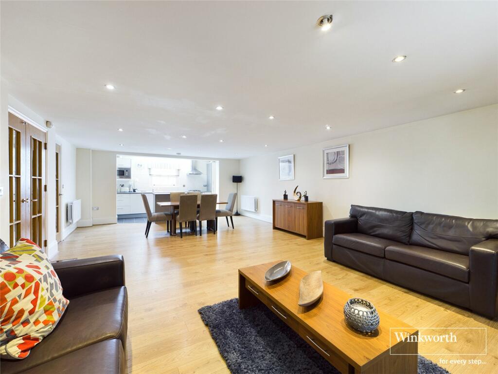 3 bed Apartment for rent in Reading. From Winkworth - Reading 3 bed Apartment for rent in Reading. From Winkworth - Reading