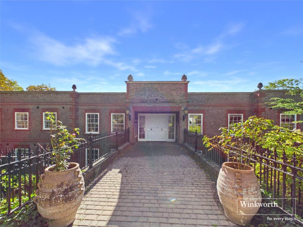 2 bed Apartment for rent in Chazey Heath. From Winkworth - Reading