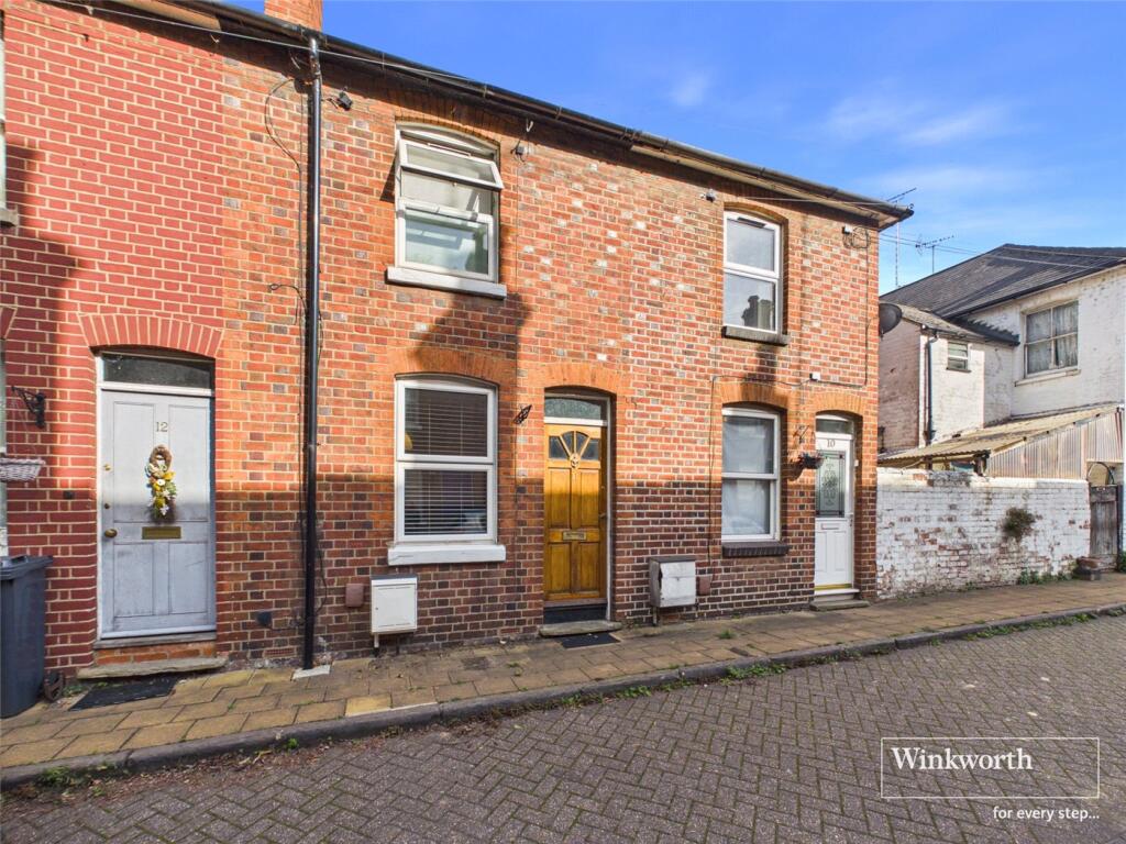 2 bed Mid Terraced House for rent in Reading. From Winkworth - Reading 2 bed Mid Terraced House for rent in Reading. From Winkworth - Reading