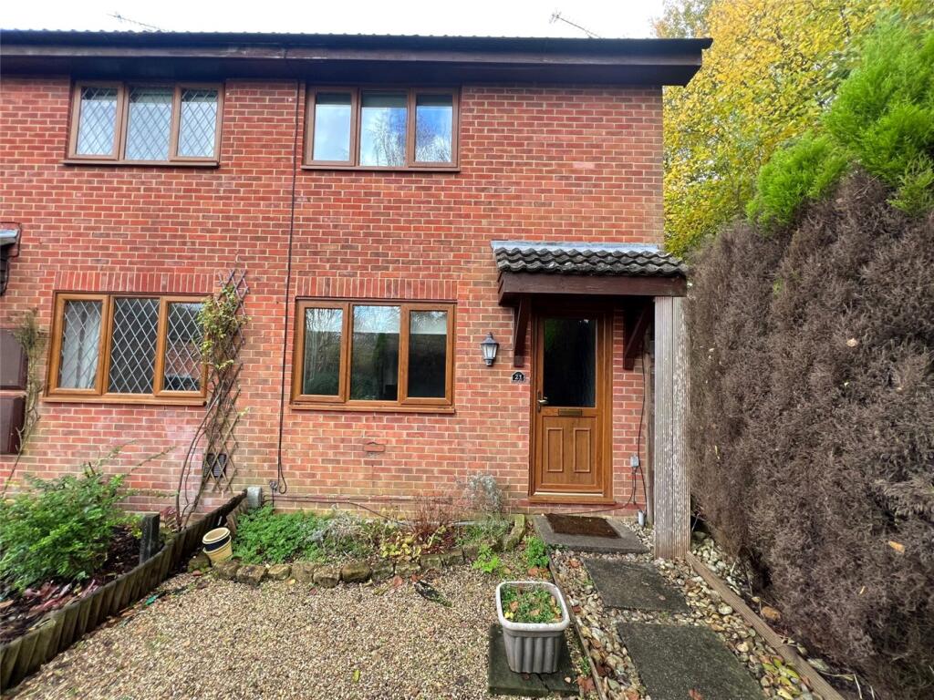 2 bed End of Terrace for rent in Crampmoor. From Winkworth - Romsey