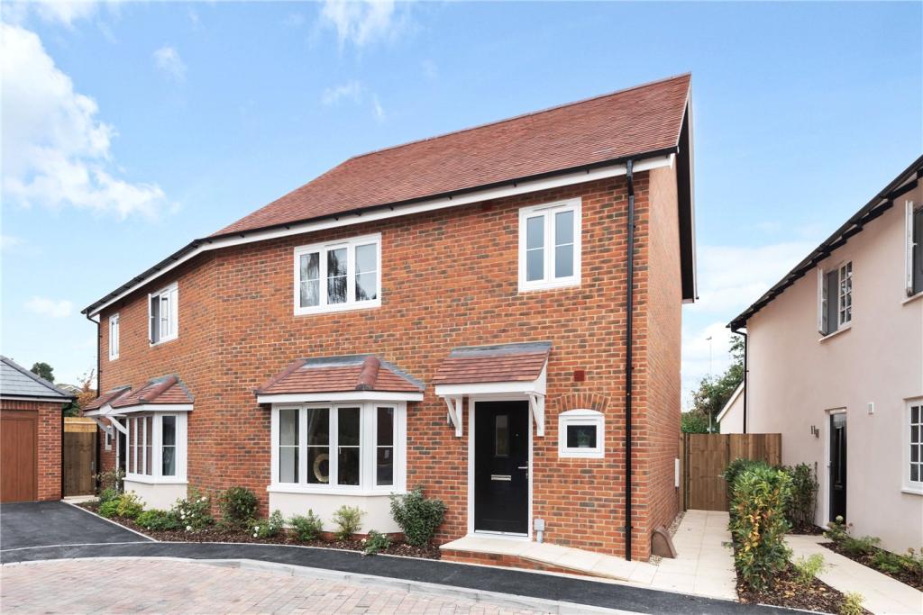 3 bed Semi Detached for rent in Romsey. From Winkworth - Romsey