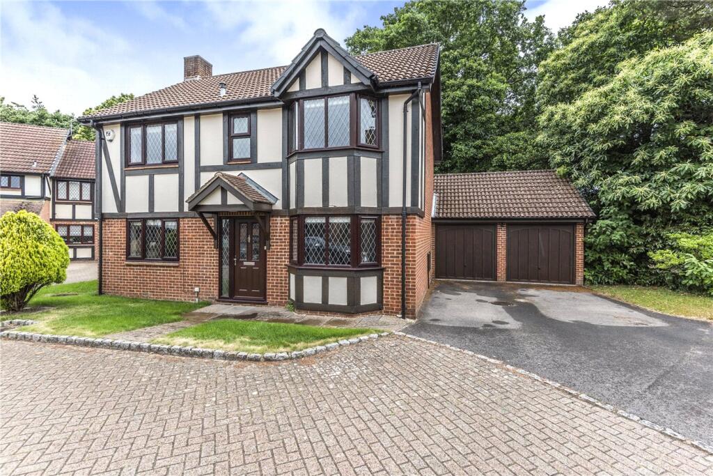 4 bed Detached for rent in Bagshot. From Winkworth - Sunningdale