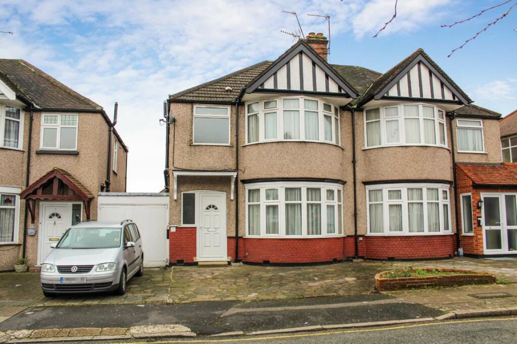 3 bed Detached House for rent in Harrow. From Colin Dean