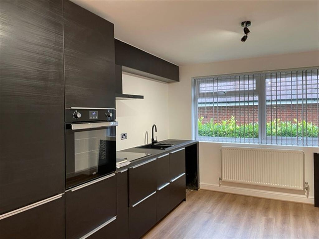 2 bed 1st Floor Flat for rent in Harrow. From Colin Dean