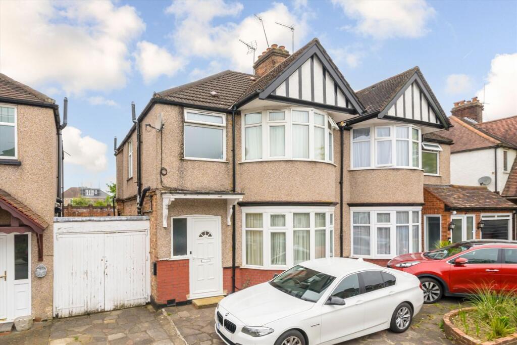 3 bed Detached for rent in Harrow. From Colin Dean