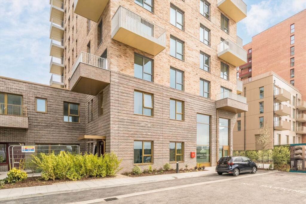2 bed 1st Floor Flat for rent in Harrow. From Colin Dean