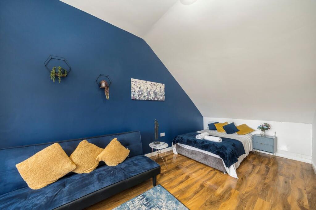 0 bed 1st Floor Flat for rent in Wembley. From Colin Dean