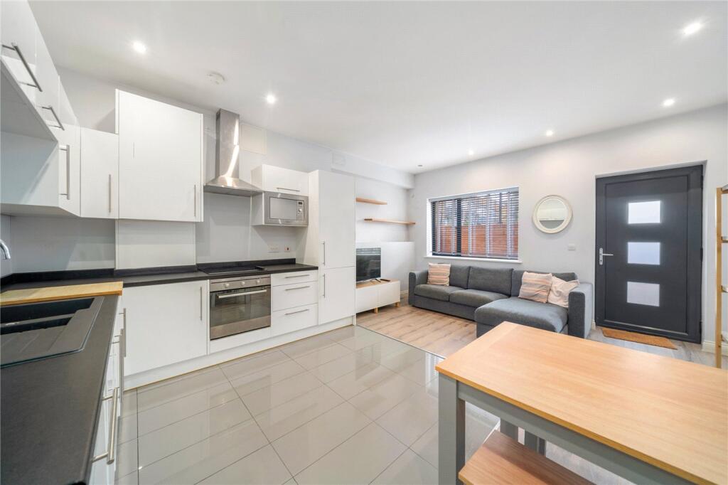 1 bed Apartment for rent in London. From Winkworth - West Norwood