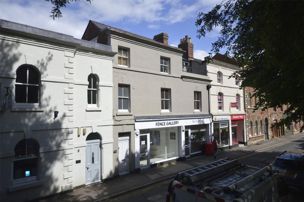 2 bed Apartment for rent in Stroud. From Andrews Letting and Management - Stroud