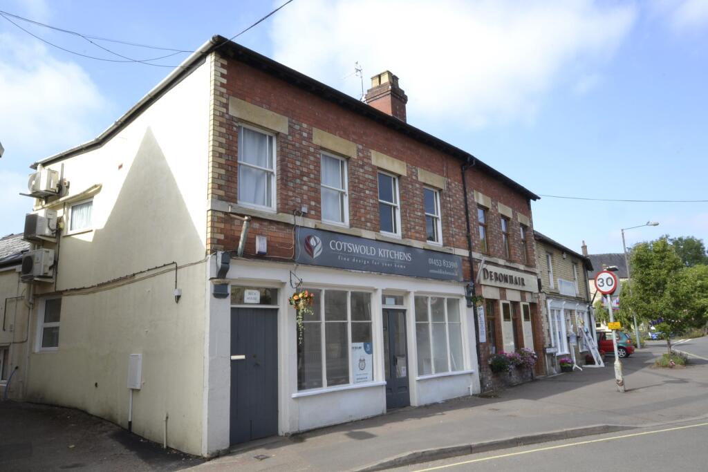 2 bed Apartment for rent in Nailsworth. From Andrews Letting and Management - Stroud 2 bed Apartment for rent in Nailsworth. From Andrews Letting and Management - Stroud