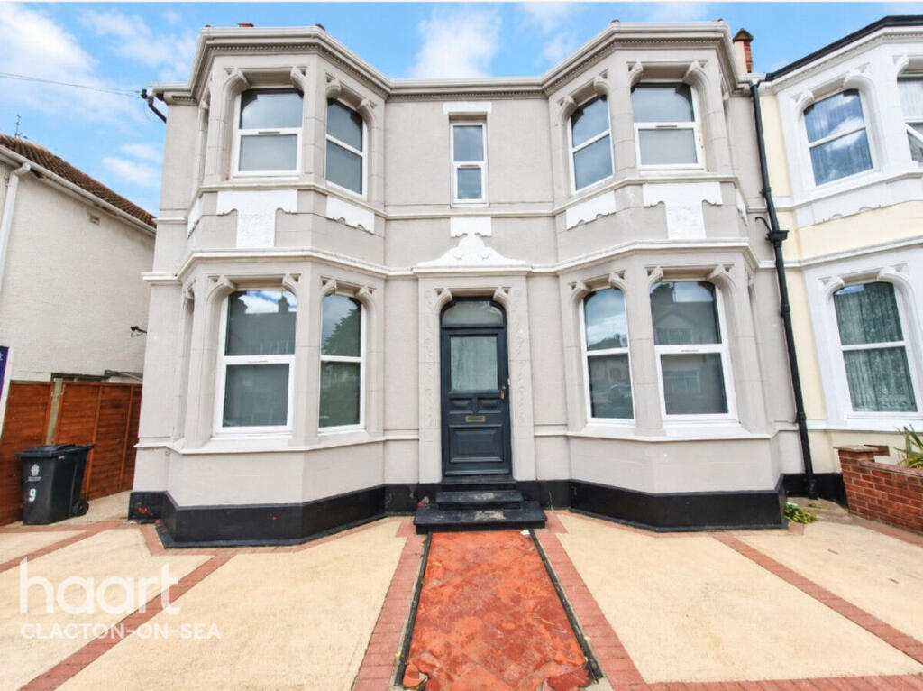 3 bed 1st Floor Flat for rent in Clacton-on-Sea. From haart - Clacton 3 bed 1st Floor Flat for rent in Clacton-on-Sea. From haart - Clacton