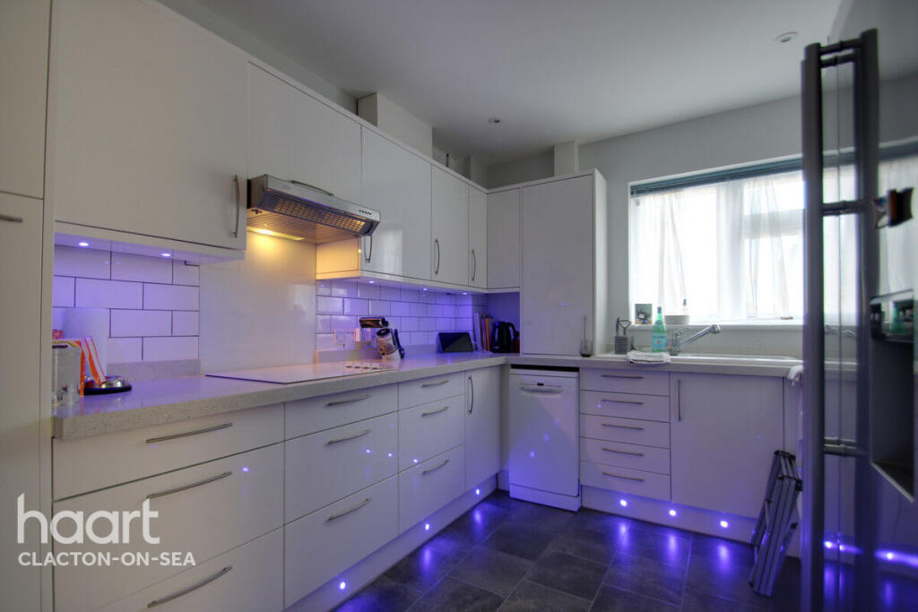 2 bed 1st Floor Flat for rent in Clacton-on-Sea. From haart - Clacton 2 bed 1st Floor Flat for rent in Clacton-on-Sea. From haart - Clacton