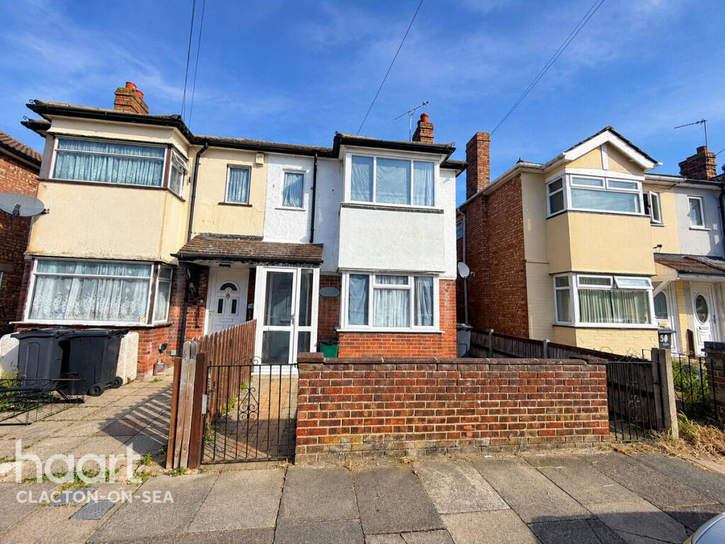 3 bed Semi Detached for rent in Clacton-on-Sea. From haart - Clacton 3 bed Semi Detached for rent in Clacton-on-Sea. From haart - Clacton