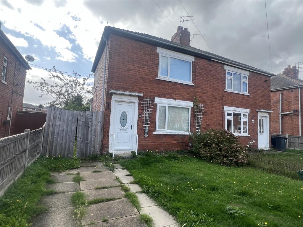 2 bed Semi Detached for rent in Doncaster. From Screetons - Thorne