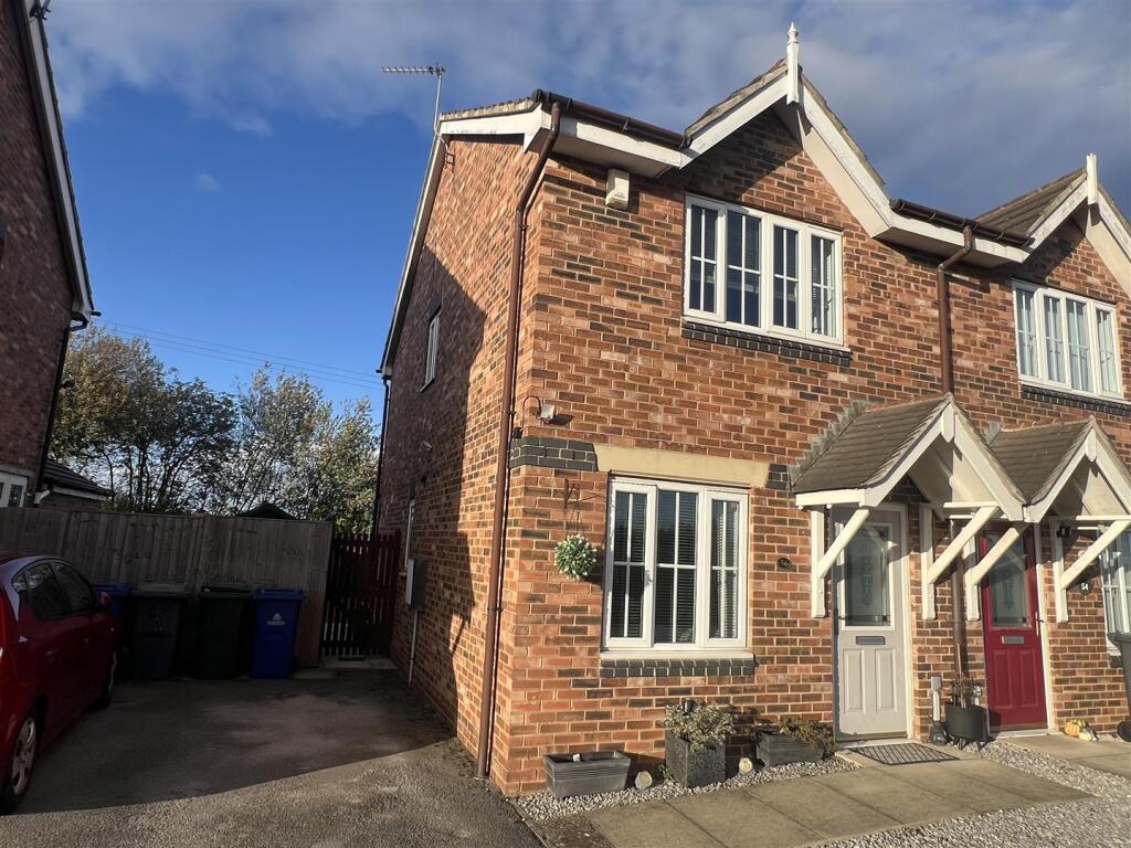 2 bed Semi Detached for rent in Moorends. From Screetons - Thorne