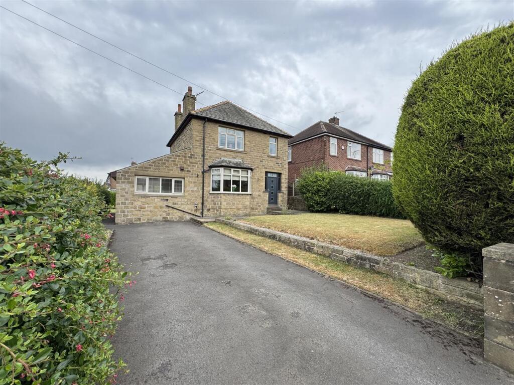 3 bed Detached for rent in Lepton. From Paisley Properties - Almondbury 3 bed Detached for rent in Lepton. From Paisley Properties - Almondbury