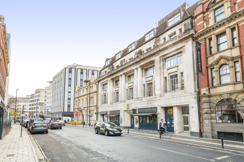 5 bed Apartment for rent in Bristol. From Digs - Bristol