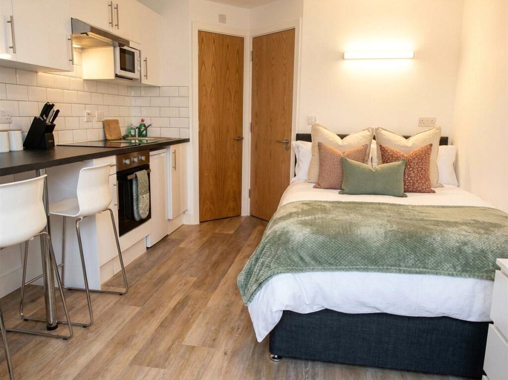 0 bed Studio for rent in Bristol. From Digs - Bristol