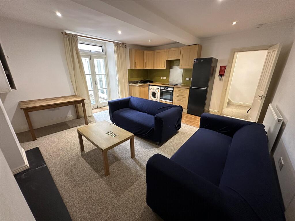 5 bed Apartment for rent in Bristol. From Digs - Bristol