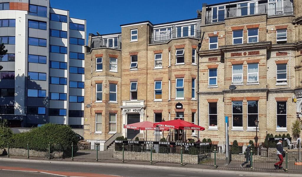 1 bed 1st Floor Flat for rent in Bournemouth. From Homes & Steeple - Bournemouth 1 bed 1st Floor Flat for rent in Bournemouth. From Homes & Steeple - Bournemouth