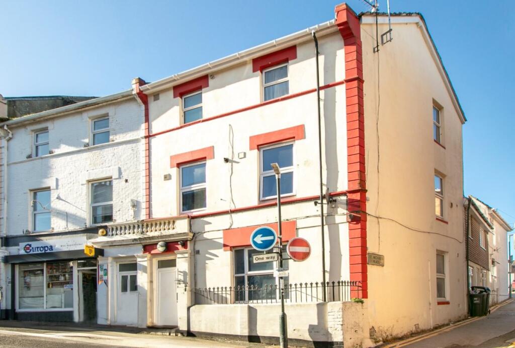 2 bed 1st Floor Flat for rent in Bournemouth. From Homes & Steeple - Bournemouth