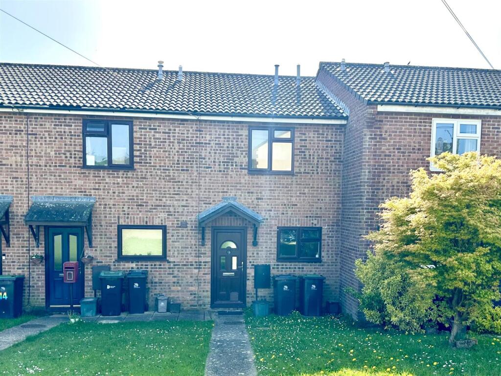 2 bed Mid Terraced House for rent in Beaminster. From Symonds & Sampson - Beaminster