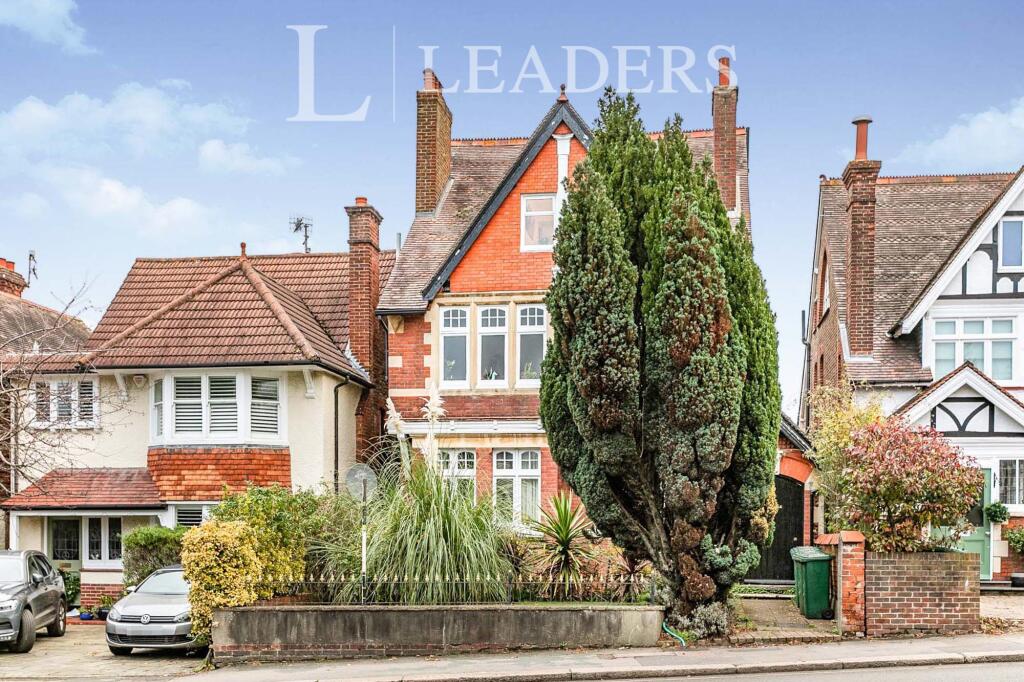 0 bed Studio for rent in Reigate. From Leaders Lettings - Reigate