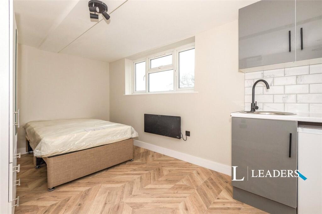 4 bed Studio for rent in Irons Bottom. From Leaders Lettings - Reigate 4 bed Studio for rent in Irons Bottom. From Leaders Lettings - Reigate