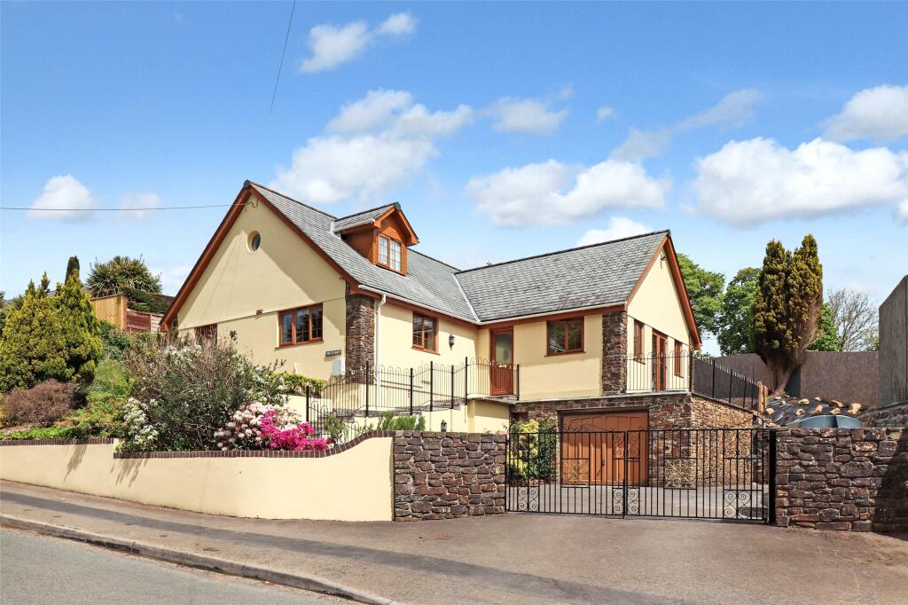 5 bed Detached for rent in Bideford. From Webbers Property Services - Bideford 5 bed Detached for rent in Bideford. From Webbers Property Services - Bideford