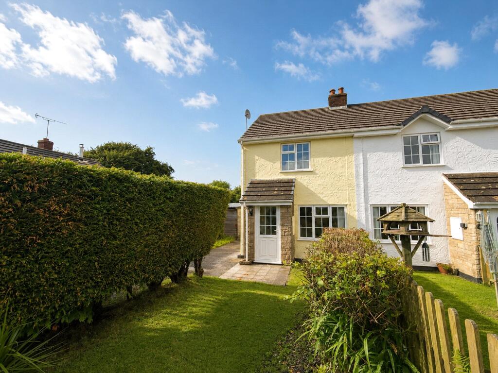2 bed End of Terrace for rent in Buck's Cross. From Webbers Property Services - Bideford