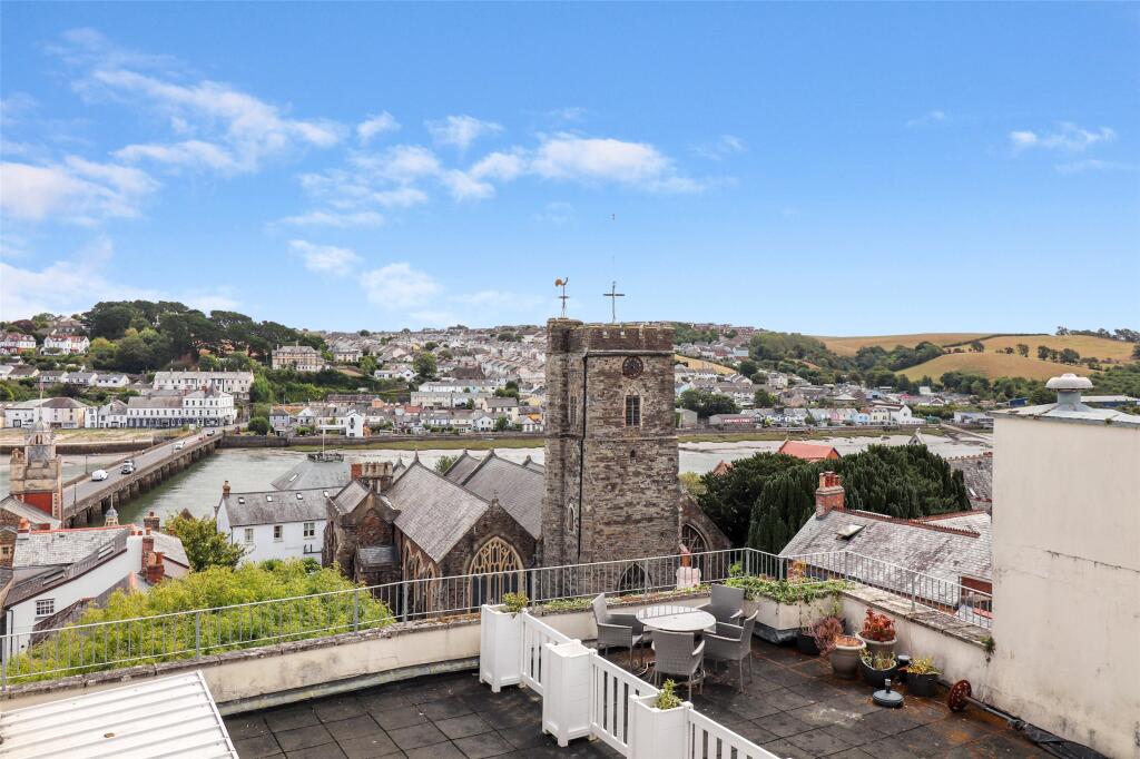 2 bed Apartment for rent in Bideford. From Webbers Property Services - Bideford 2 bed Apartment for rent in Bideford. From Webbers Property Services - Bideford