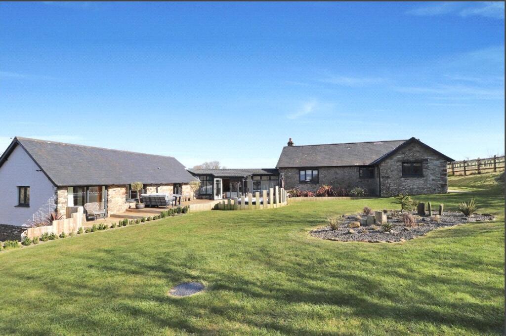 4 bed Bungalow for rent in Horns Cross. From Webbers Property Services - Bideford 4 bed Bungalow for rent in Horns Cross. From Webbers Property Services - Bideford