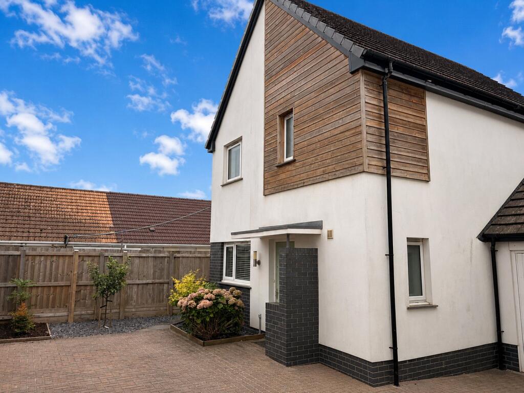 3 bed Detached for rent in Braunton. From Webbers Property Services - Braunton 3 bed Detached for rent in Braunton. From Webbers Property Services - Braunton