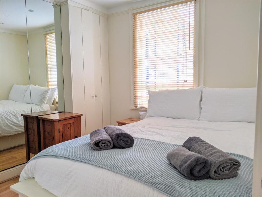 1 bed 1st Floor Flat for rent in London. From Alexanders Property Consultants - West Hampstead