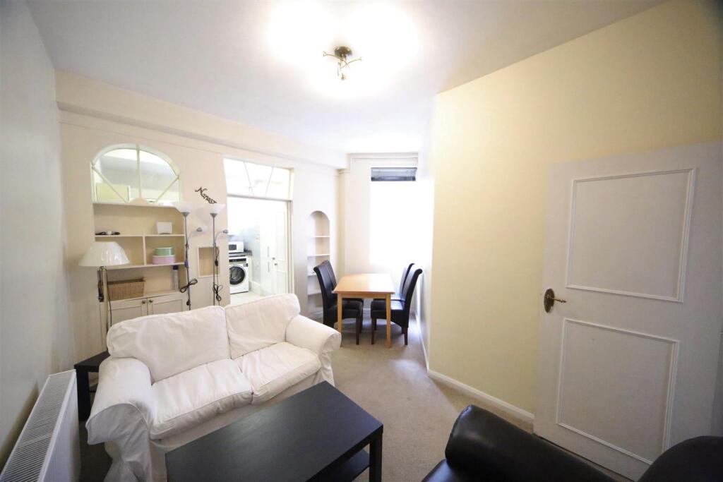 2 bed 1st Floor Flat for rent in London. From Alexanders Property Consultants - West Hampstead