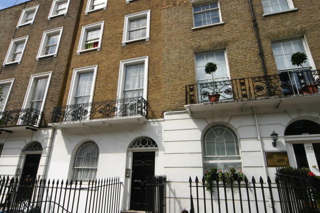 4 bed Studio for rent in Camden Town. From Alexanders Property Consultants - West Hampstead