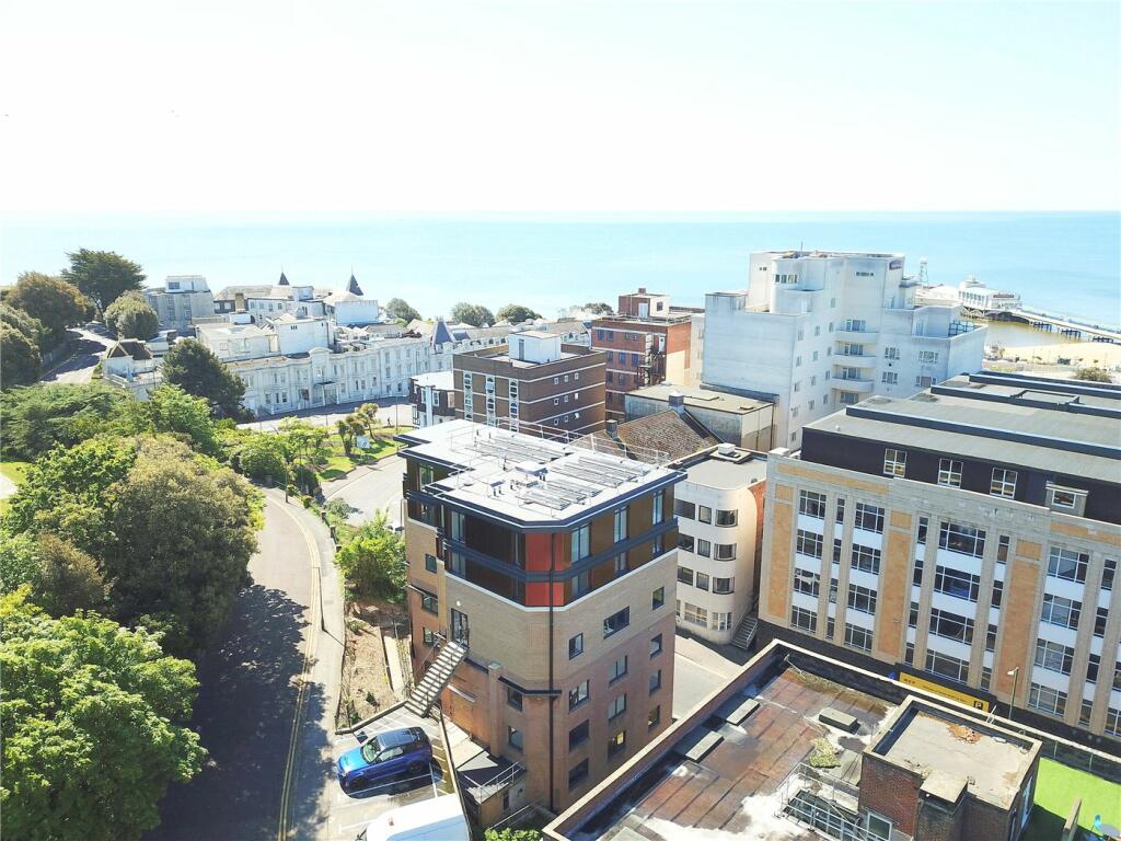 1 bed Apartment for rent in Bournemouth. From Winkworth - Westbourne